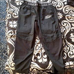 Nike 3/4 sweat pants/joggers